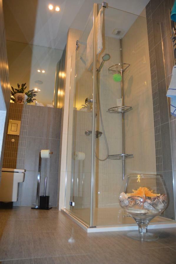 Apartament Z Widokiem Na Morze دجيفنوفيك المظهر الخارجي الصورة